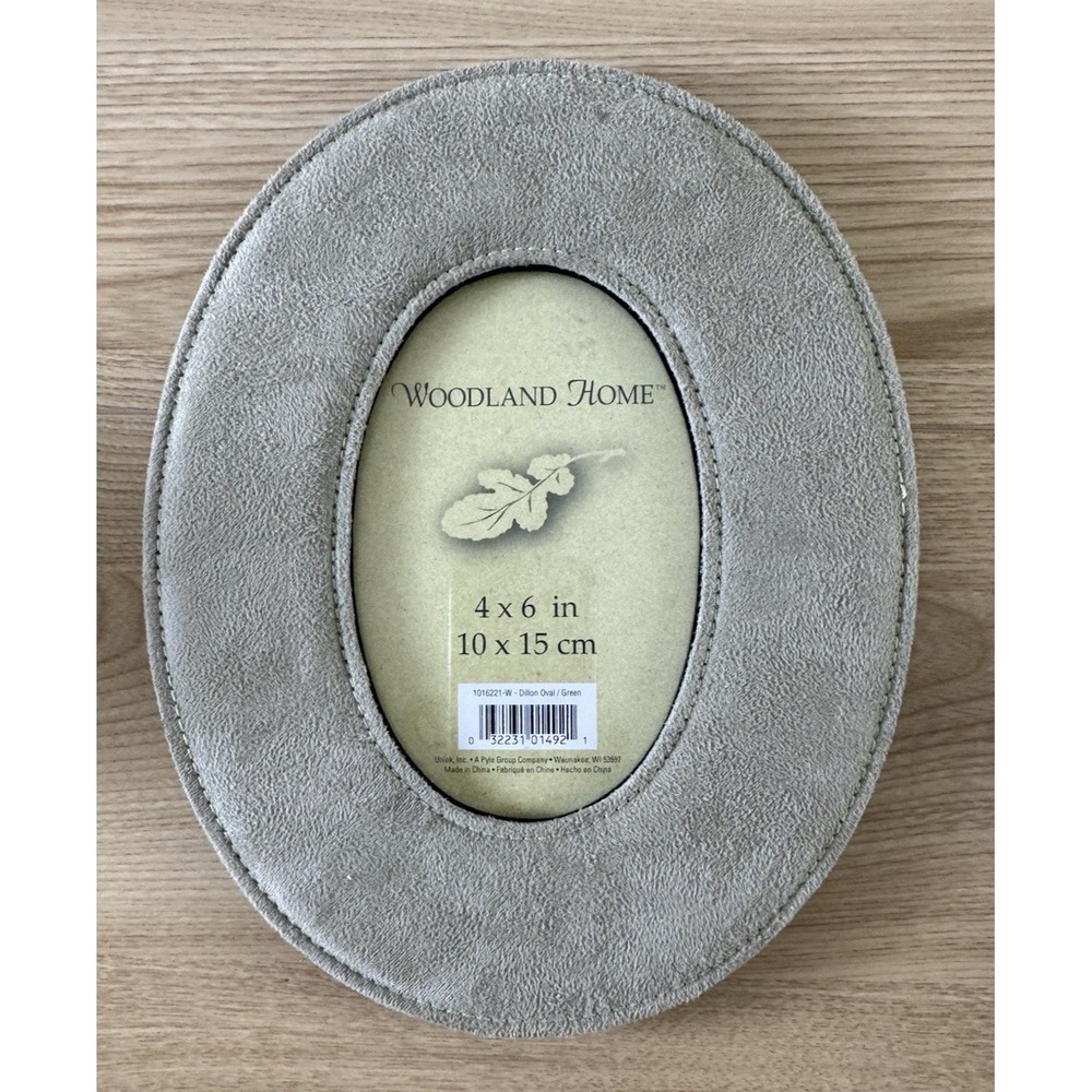 Woodland Home Dillon Oval 4x6 Picture Frame Green/Beige Suede Look Tabletop Wall